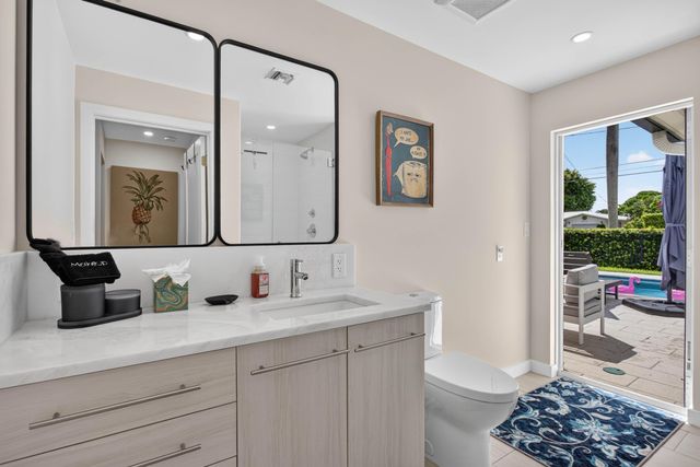 2681 NE 16TH Street, Pompano Beach, FL 33062