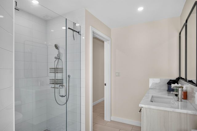 2681 NE 16TH Street, Pompano Beach, FL 33062
