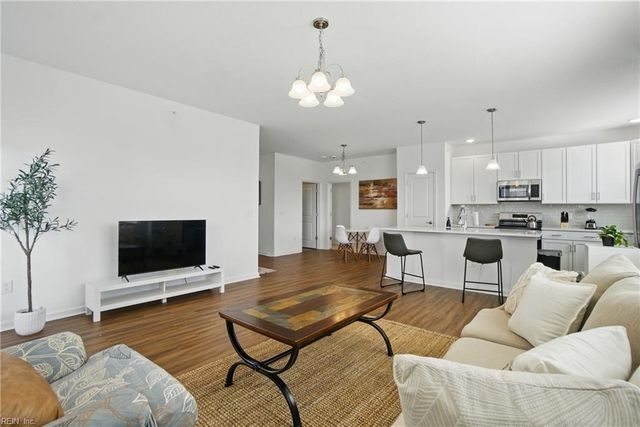 1728 Vankar Dr Ste 307, Virginia Beach, VA 23456