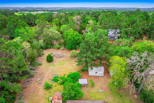 125 Chapel Hill DR, Bastrop, TX 78602