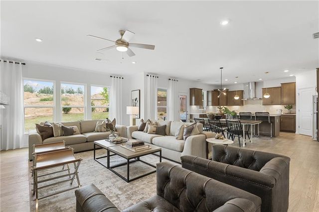 4396 Azalea Ridge Way, Hoschton, GA 30548