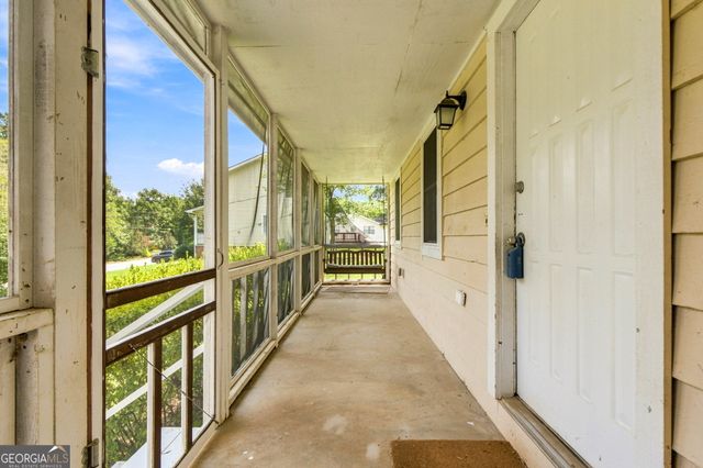 3681 Chestnut Lake Court, Jonesboro, GA 30236