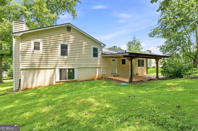 3681 Chestnut Lake Court, Jonesboro, GA 30236