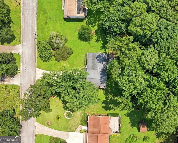 3681 Chestnut Lake Court, Jonesboro, GA 30236