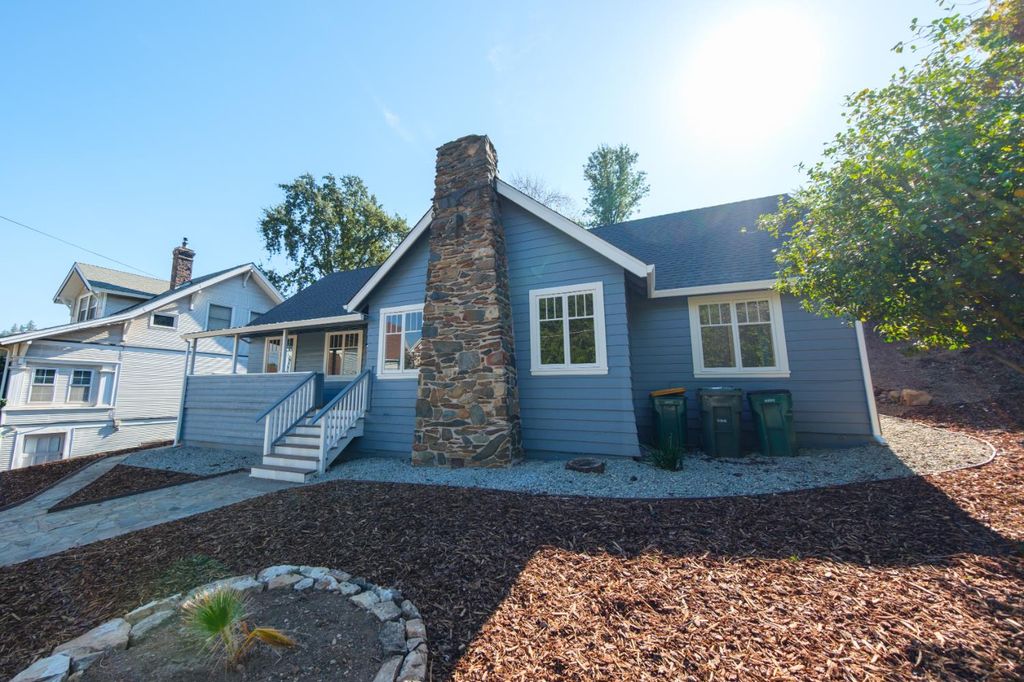 2968 Coloma St, Placerville, CA 95667