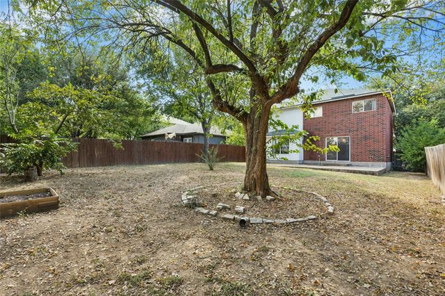 1614 Alazan CV, Round Rock, TX 78664