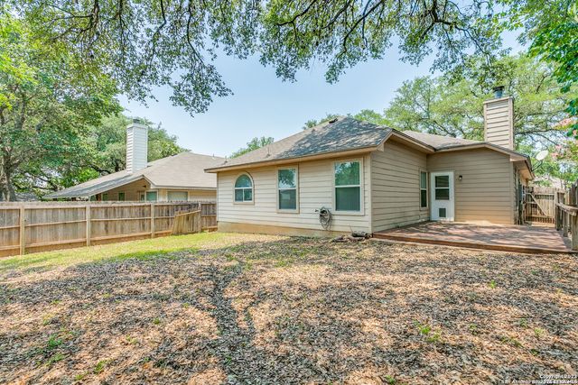 6014 WOODWAY CT, San Antonio, TX 78249
