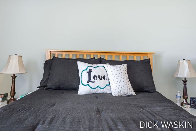 1276 Prestwick Drive, Holland, MI 49423