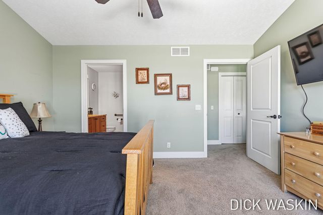 1276 Prestwick Drive, Holland, MI 49423