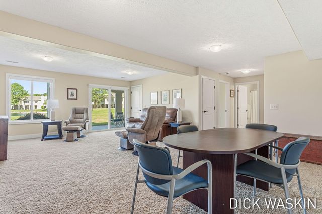 1276 Prestwick Drive, Holland, MI 49423