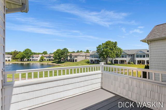 1276 Prestwick Drive, Holland, MI 49423