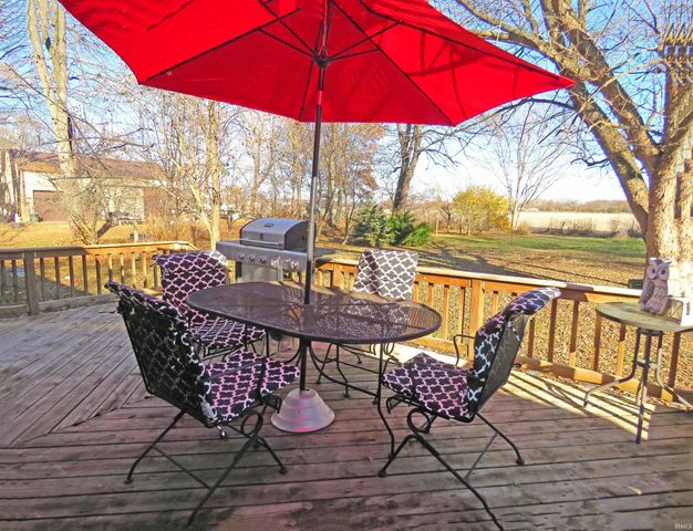 3634 E Conwell Drive, Monticello, IN 47960