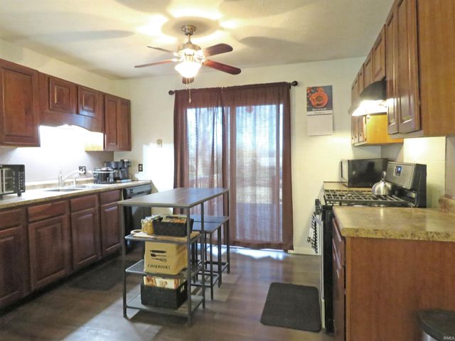 3634 E Conwell Drive, Monticello, IN 47960