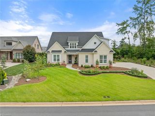 5834 Zinfandel Street, Winston-salem, NC 27106
