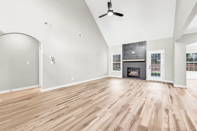 1177 Mourning Cloak Dr, Clarksville, TN 37043