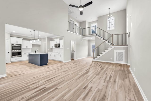 1177 Mourning Cloak Dr, Clarksville, TN 37043