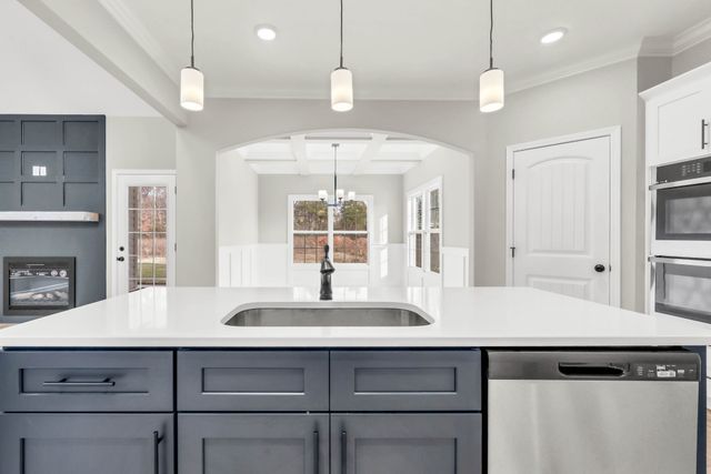 1177 Mourning Cloak Dr, Clarksville, TN 37043