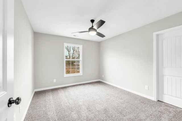 1177 Mourning Cloak Dr, Clarksville, TN 37043