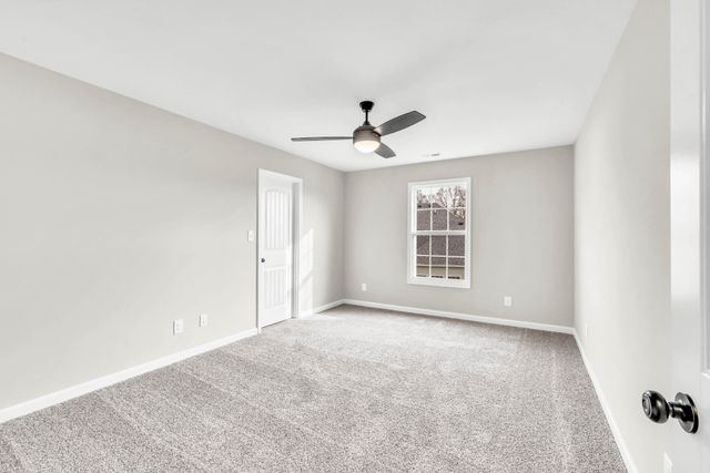 1177 Mourning Cloak Dr, Clarksville, TN 37043