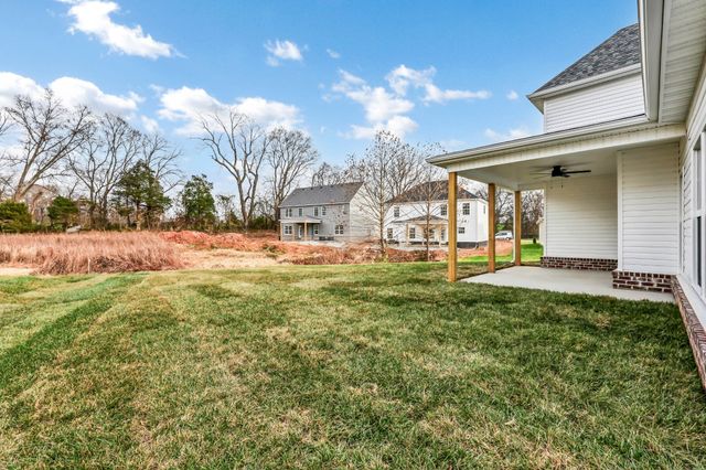 1177 Mourning Cloak Dr, Clarksville, TN 37043