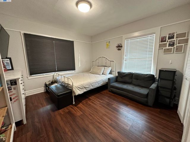 4239 Quigley Pl, Oakland, CA 94619