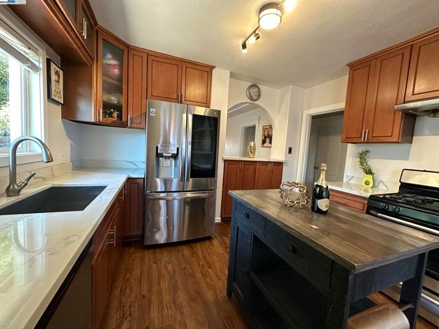 4239 Quigley Pl, Oakland, CA 94619