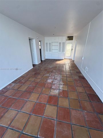 10281 E Bay Harbor Dr C2, Bay Harbor Islands, FL 33154