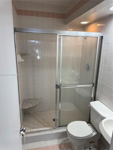 10281 E Bay Harbor Dr C2, Bay Harbor Islands, FL 33154