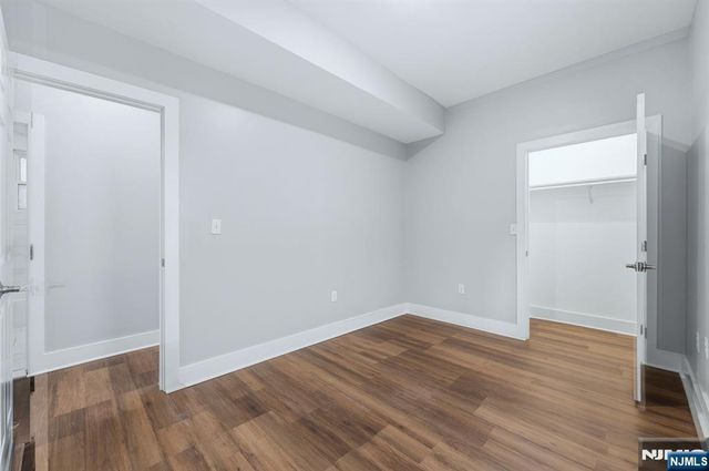 913 S 18th Street 2, Newark, NJ 07108