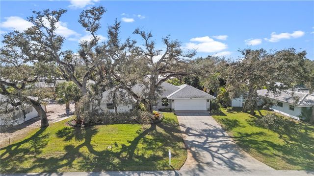 510 Gardenia Lane, Vero Beach, FL 32963