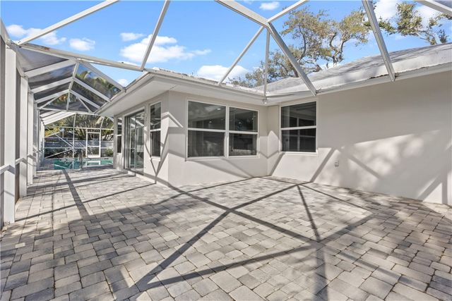 510 Gardenia Lane, Vero Beach, FL 32963