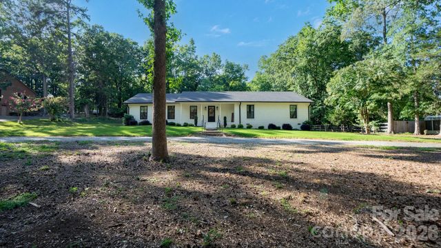 215 Ridgewood Drive, Monroe, NC 28112