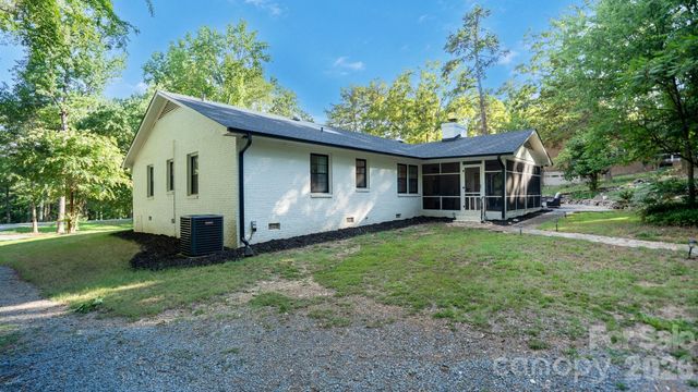 215 Ridgewood Drive, Monroe, NC 28112