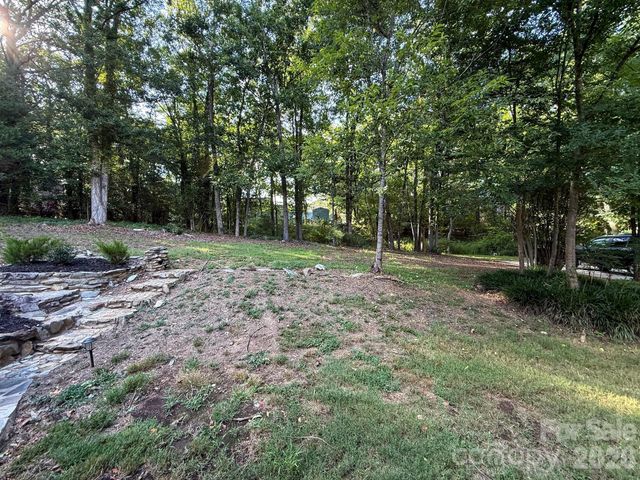 215 Ridgewood Drive, Monroe, NC 28112