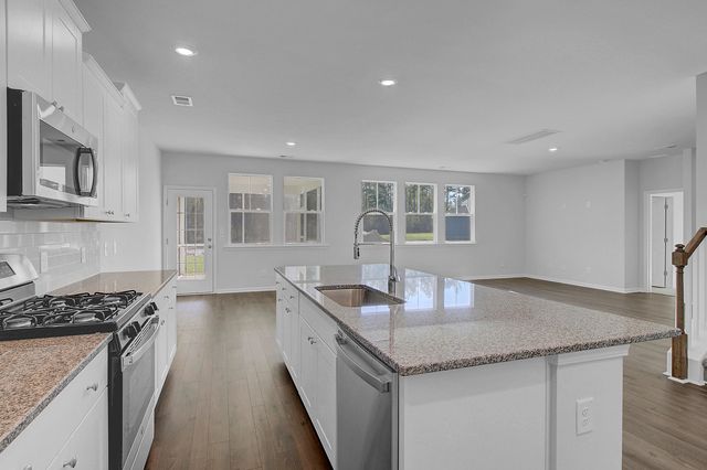 132 Sea Oats Street, Summerville, SC 29485