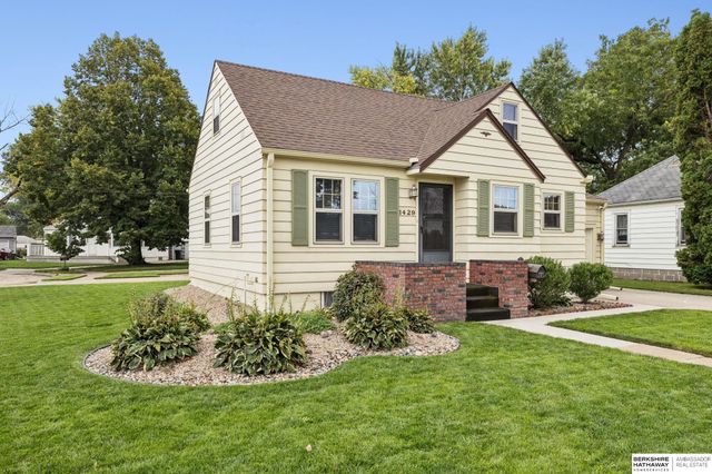 1429 E 2nd Street, Fremont, NE 68025
