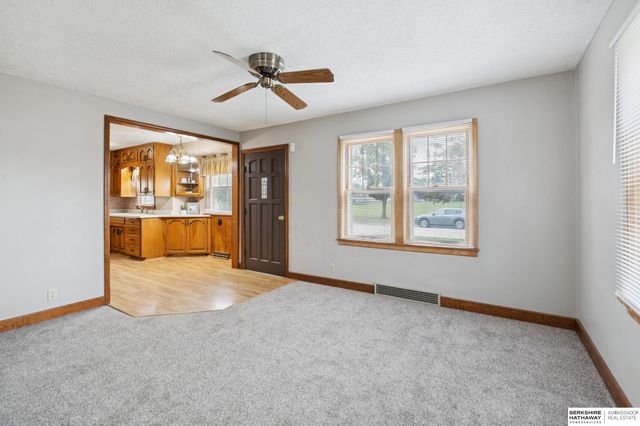 1429 E 2nd Street, Fremont, NE 68025