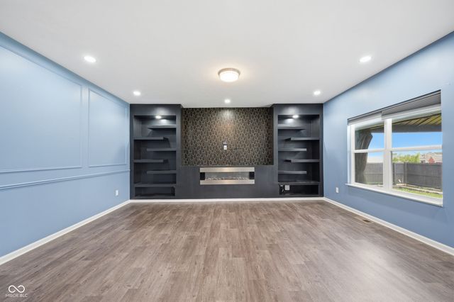 884 Capricorn Drive, Franklin, IN 46131