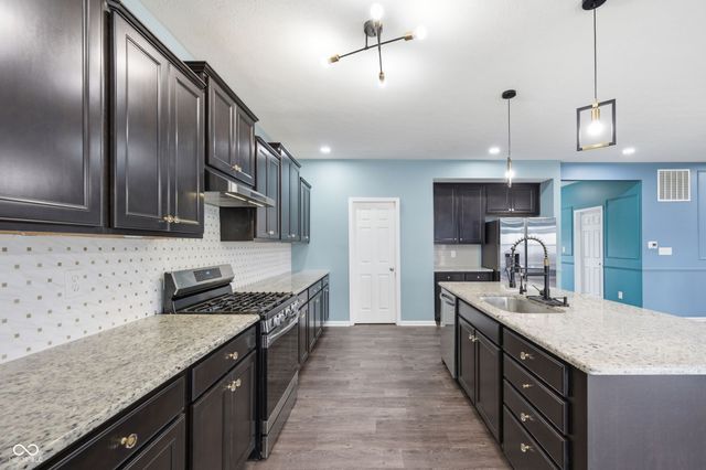 884 Capricorn Drive, Franklin, IN 46131
