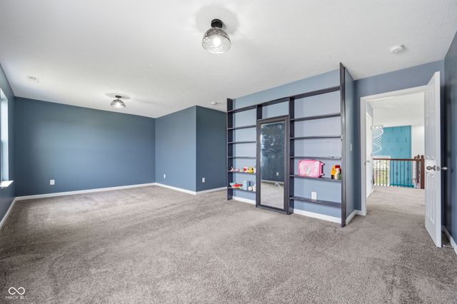 884 Capricorn Drive, Franklin, IN 46131