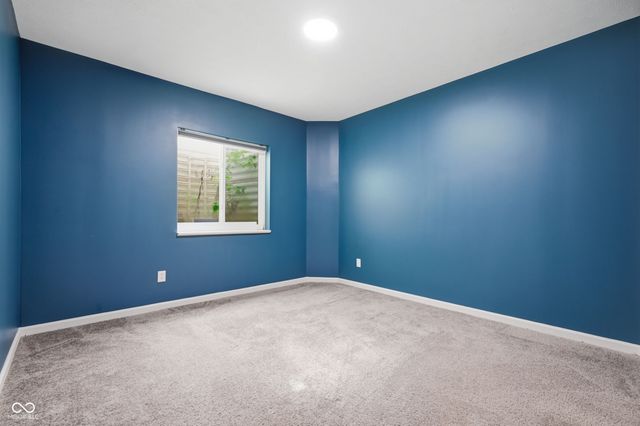 884 Capricorn Drive, Franklin, IN 46131