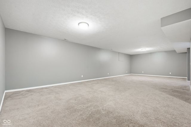 884 Capricorn Drive, Franklin, IN 46131