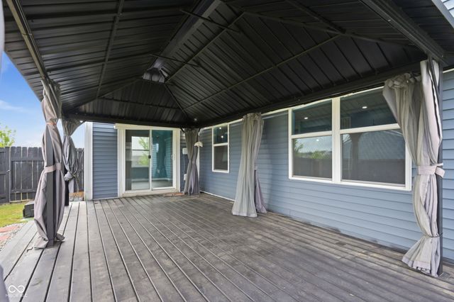 884 Capricorn Drive, Franklin, IN 46131