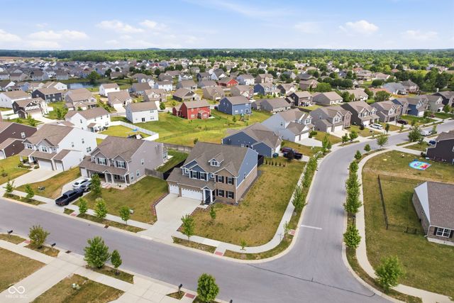 884 Capricorn Drive, Franklin, IN 46131