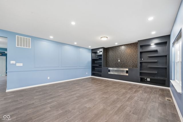 884 Capricorn Drive, Franklin, IN 46131