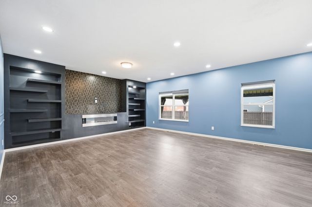 884 Capricorn Drive, Franklin, IN 46131