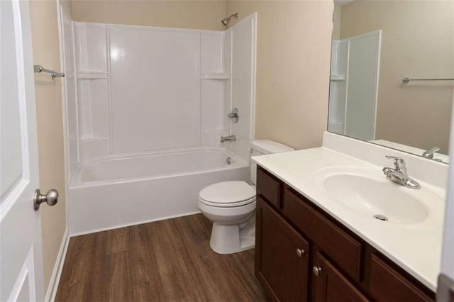 4160 Lindbergh Way, Rex, GA 30273
