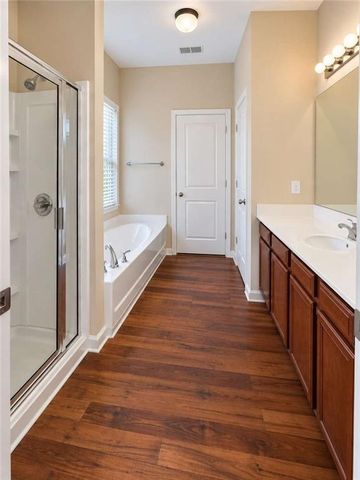 4160 Lindbergh Way, Rex, GA 30273