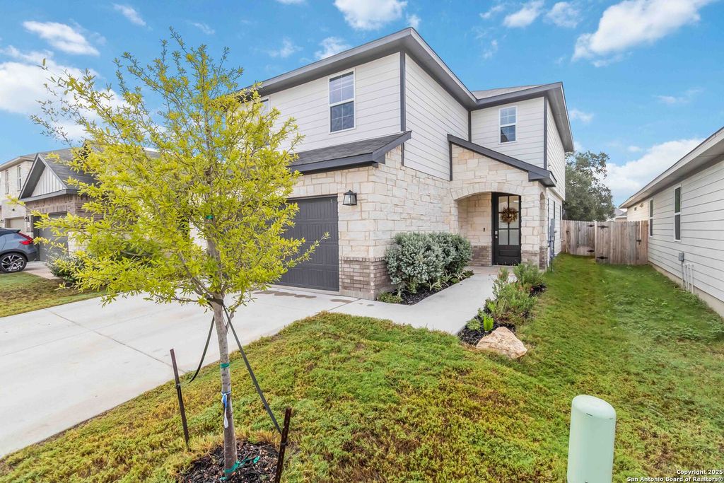 13230 Forscher Crst, San Antonio, TX 78253