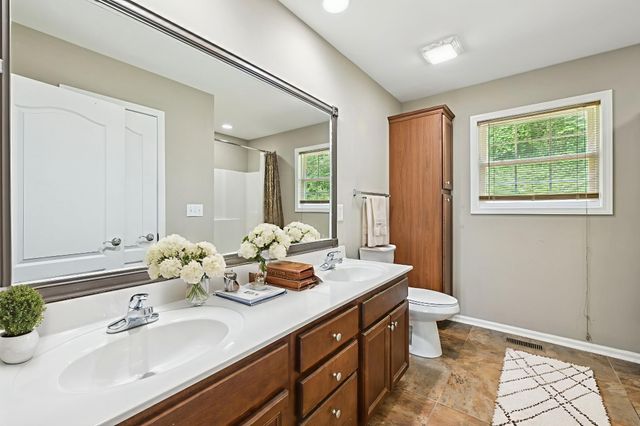 426 Pole Hill Road, Goodlettsville, TN 37072